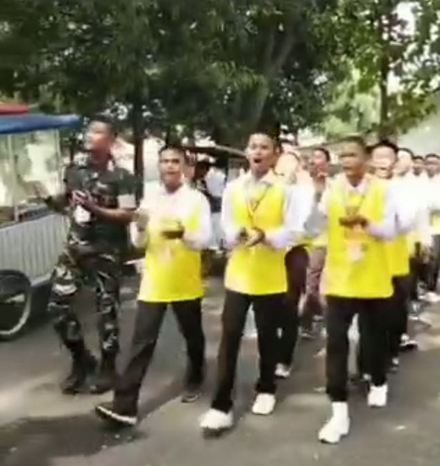 Respon Kebijakan KDM, Mendikdasmen: No Comment