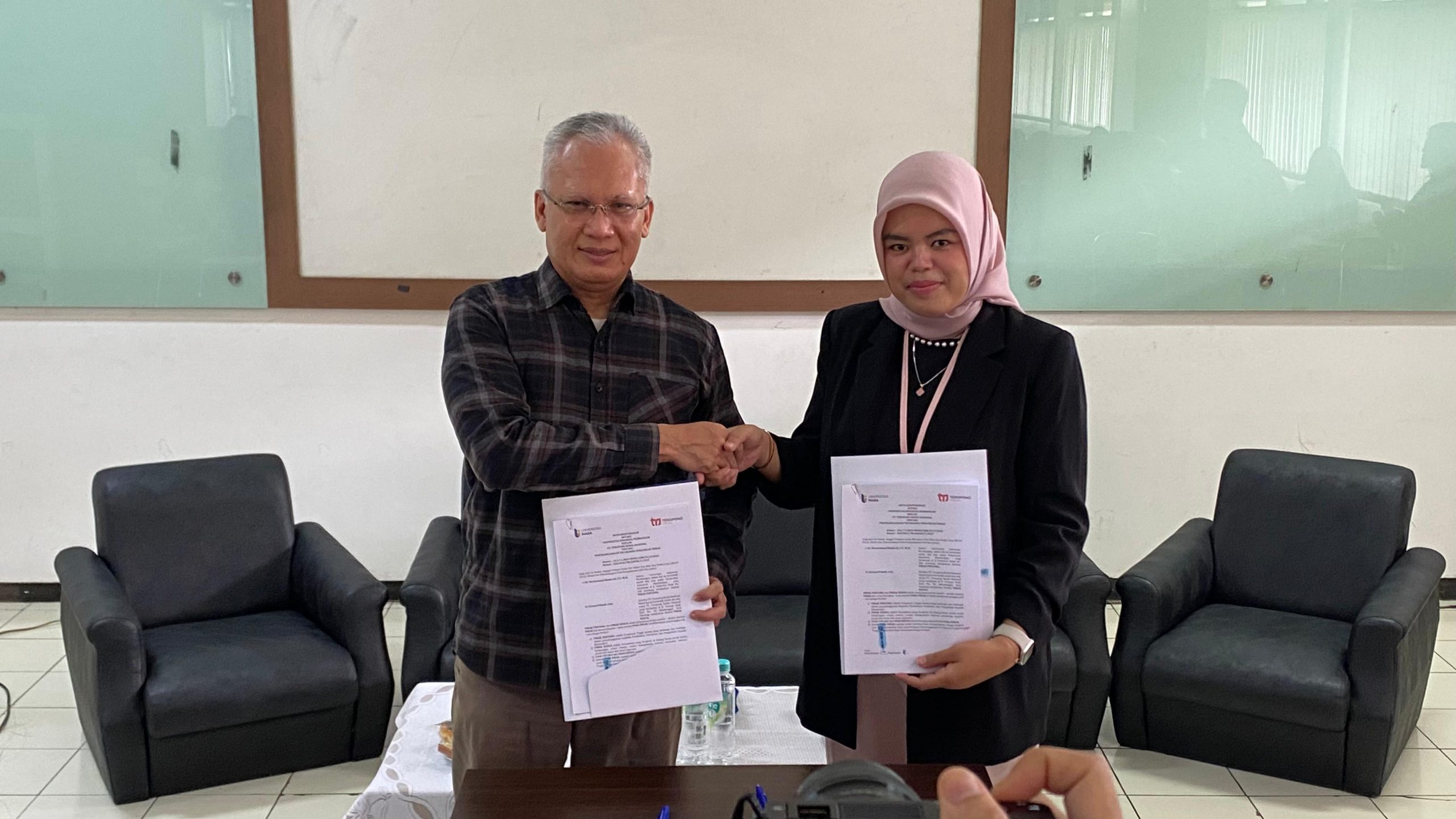 suar mahasiswa awards