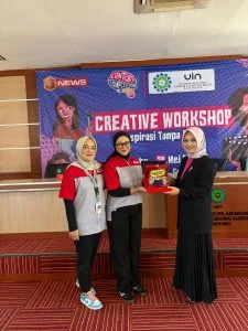 Ratusan Mahasiswa UIN Raih Inspirasi Baru di Acara Creative Workshop JNE