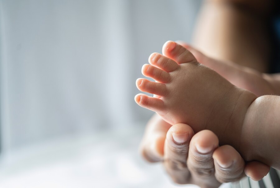 Terlantarkan bayi