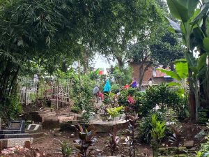 Pemkot Bandung Larang Penembokan Makam, Terapkan Rumputisasi di TPU