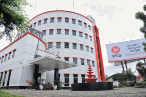 pencemaran nama baik pks