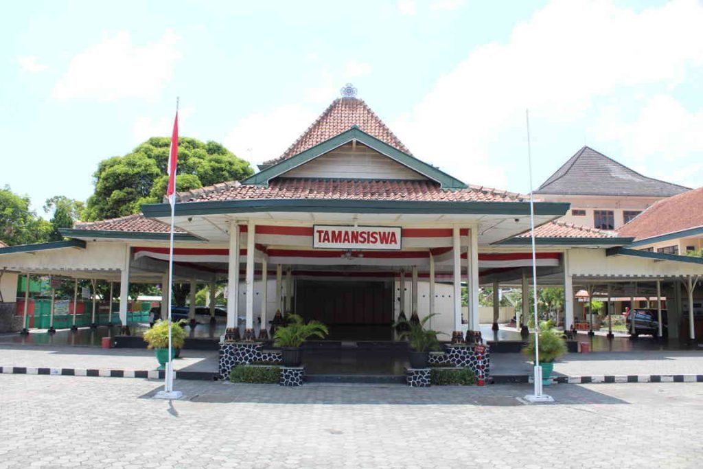 sekolah rakyat