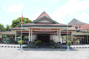 sekolah rakyat
