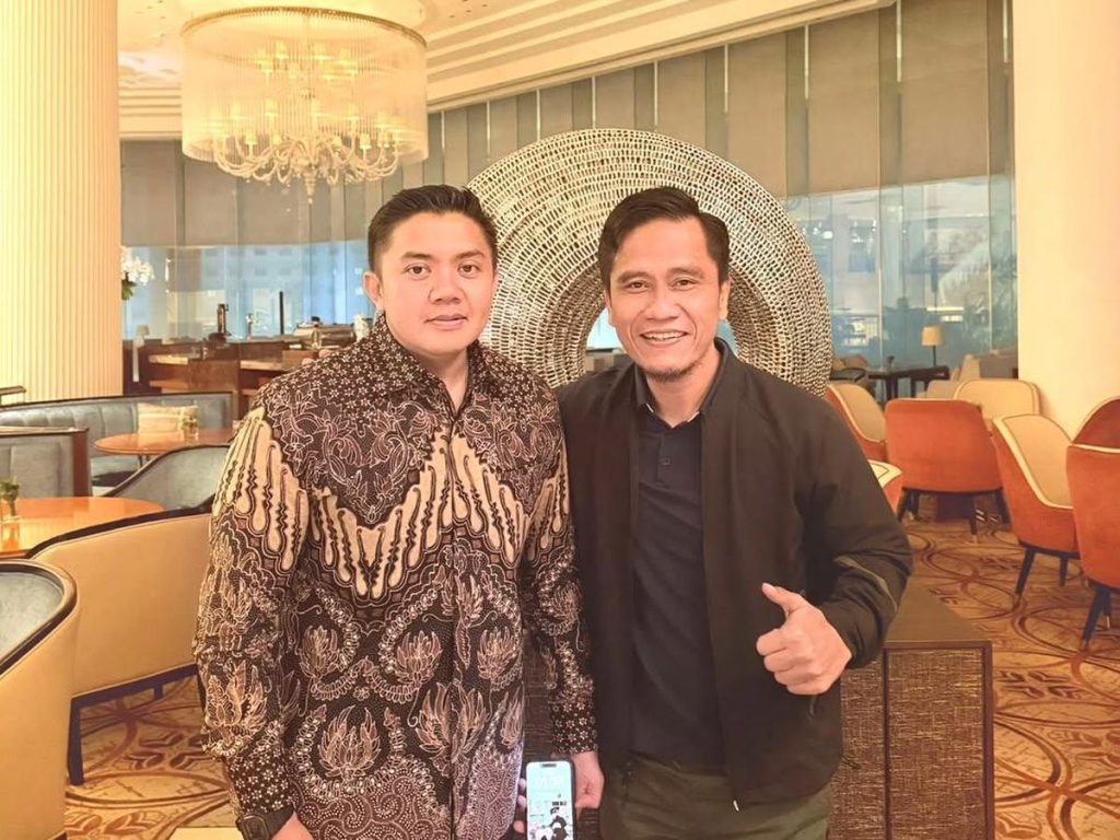 seskab temui gus miftah