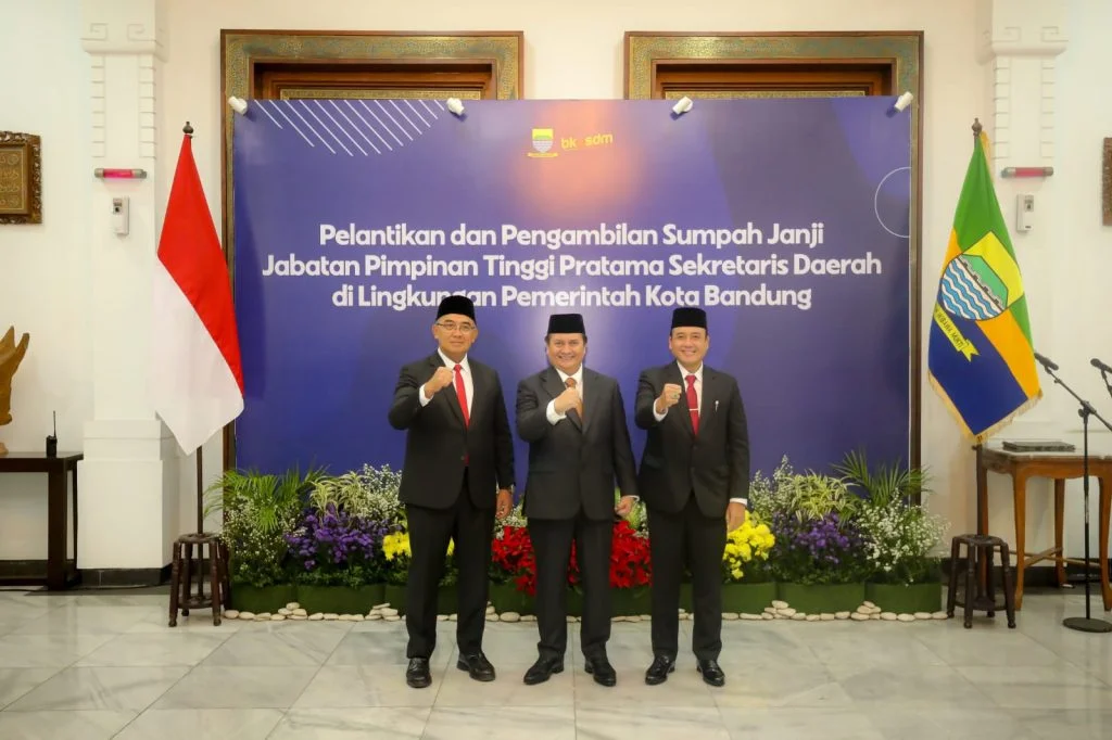 Sekda Definitif Resmi Dilantik, Pemkot Bandung Dapat Dukungan Penuh DPRD