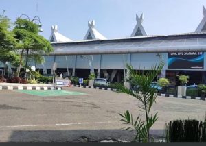 Bandara Husen dibuka