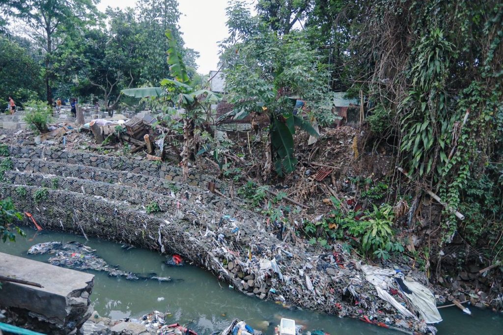 Tanggul Roboh di Maleer, Erwin Pastikan Perbaikan Dimulai Agustus, Warga Diminta Jauhi Lokasi