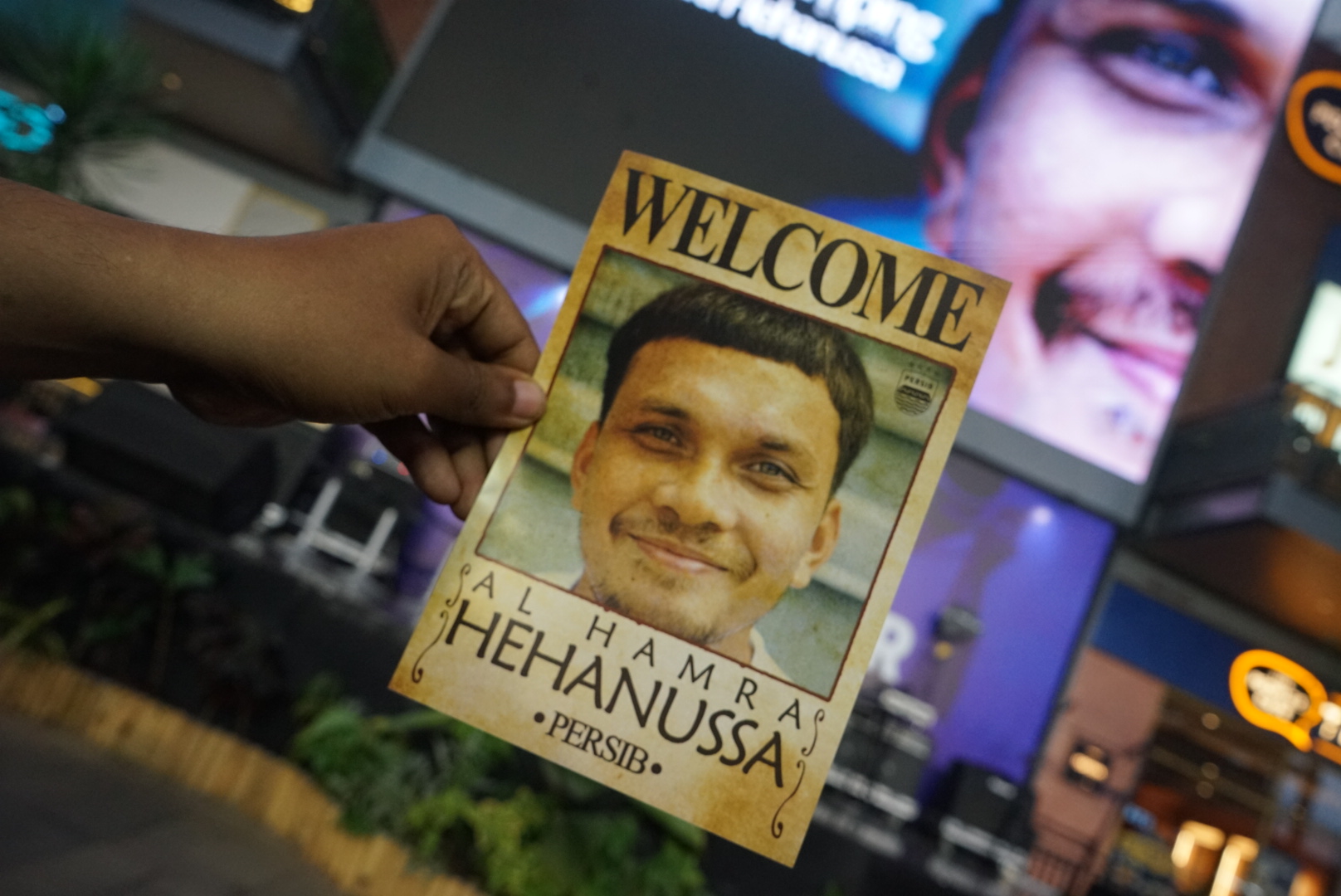 Al Hamra Hehanussa Resmi Memperkuat Persib