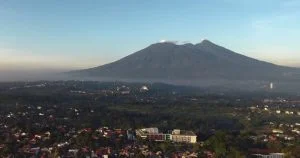 misteri gunung salak