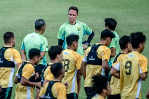 Setelah Firza Andika, Bhayangkara FC Resmi Tunjuk Pelatih Fisik Baru dan Pulangkan Paul Munster