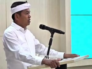 Kades Cirebon nyawer