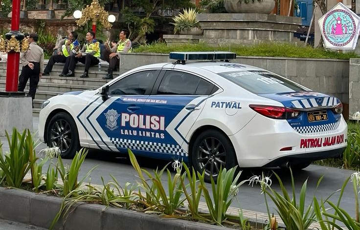 Patroli Polisi
