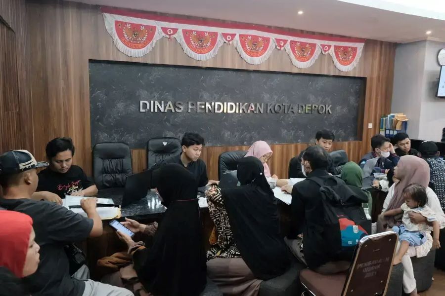 Posko Pengaduan SPMB Depok 2025 - Dok Pemkot Depok