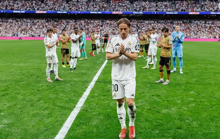 Masih Bela Madrid, Luka Modric Gabung AC Milan Usai Piala Dunia Antarklub?