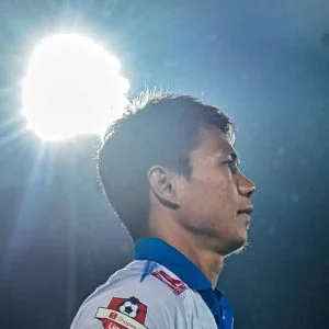 Tiga Kali Putus Nyambung, Achmad Jufriyanto Beruntung Bisa Cicipi 3 Gelar Bersama Persib