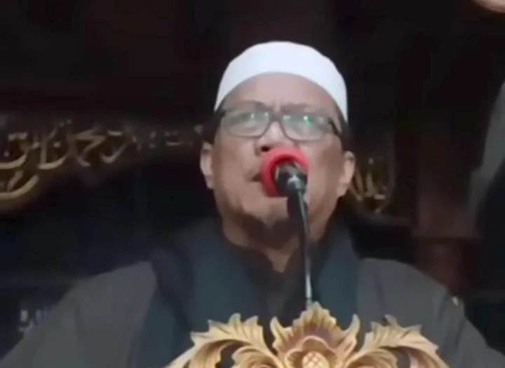 Ustaz Yahya Waloni
