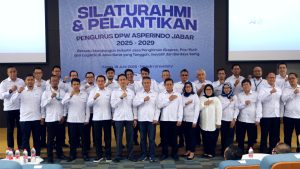 Ceremonial Pelantikan oleh Ketua DPP Asperindo Budiyanto Darmastono kepada Budiarto Irawan menjadi Ketua DPW Asperindo Jawa Barat