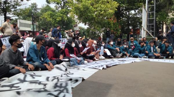 demo buruh batal digelar