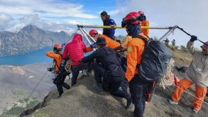 Jenazah Pendaki Brasil Juliana Marins Akan Diautopsi di Bali