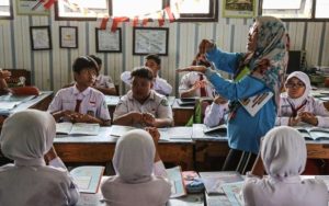 guru sekolah rakyat