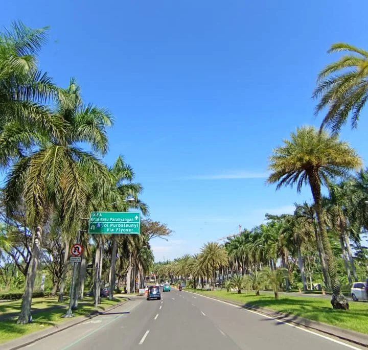 Prakiraan Cuaca Kota Bandung dan Wilayah Sekitarnya 8 Juni 2025