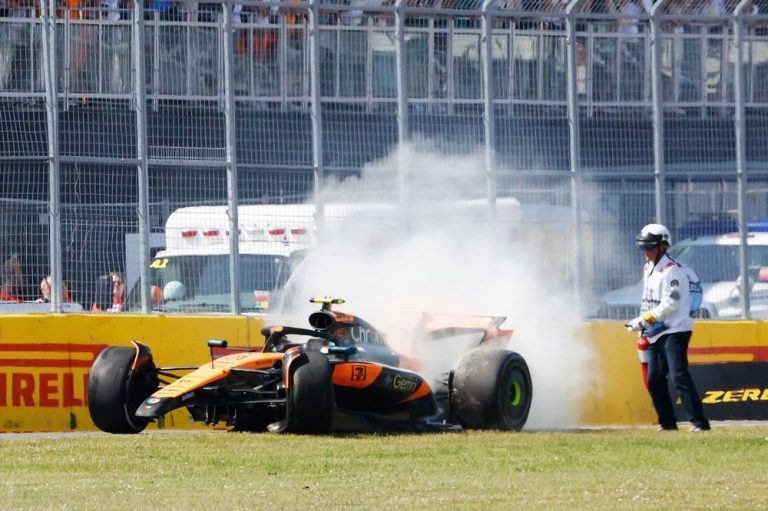 lando-norris-mclaren-3