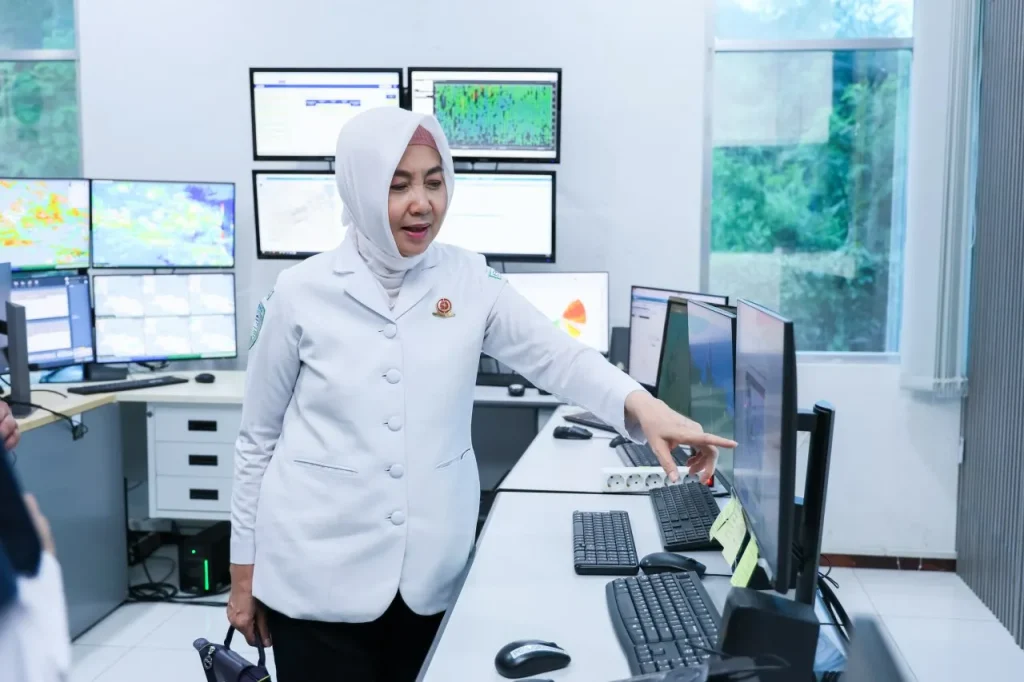 BMKG Waspada Cuaca Ekstrem