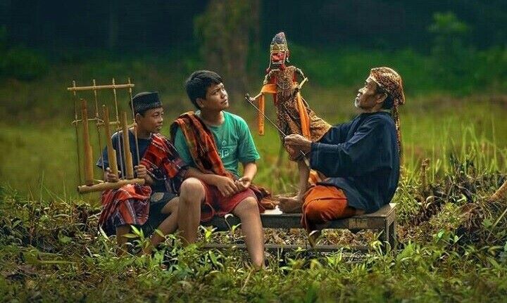 Bahasa Sunda warisan Budaya (Pinterest)