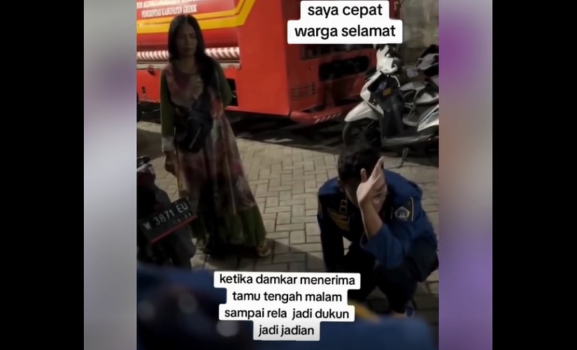 Damkar Gresik ular gaib (Instagram Indo Psikilogi) jpg