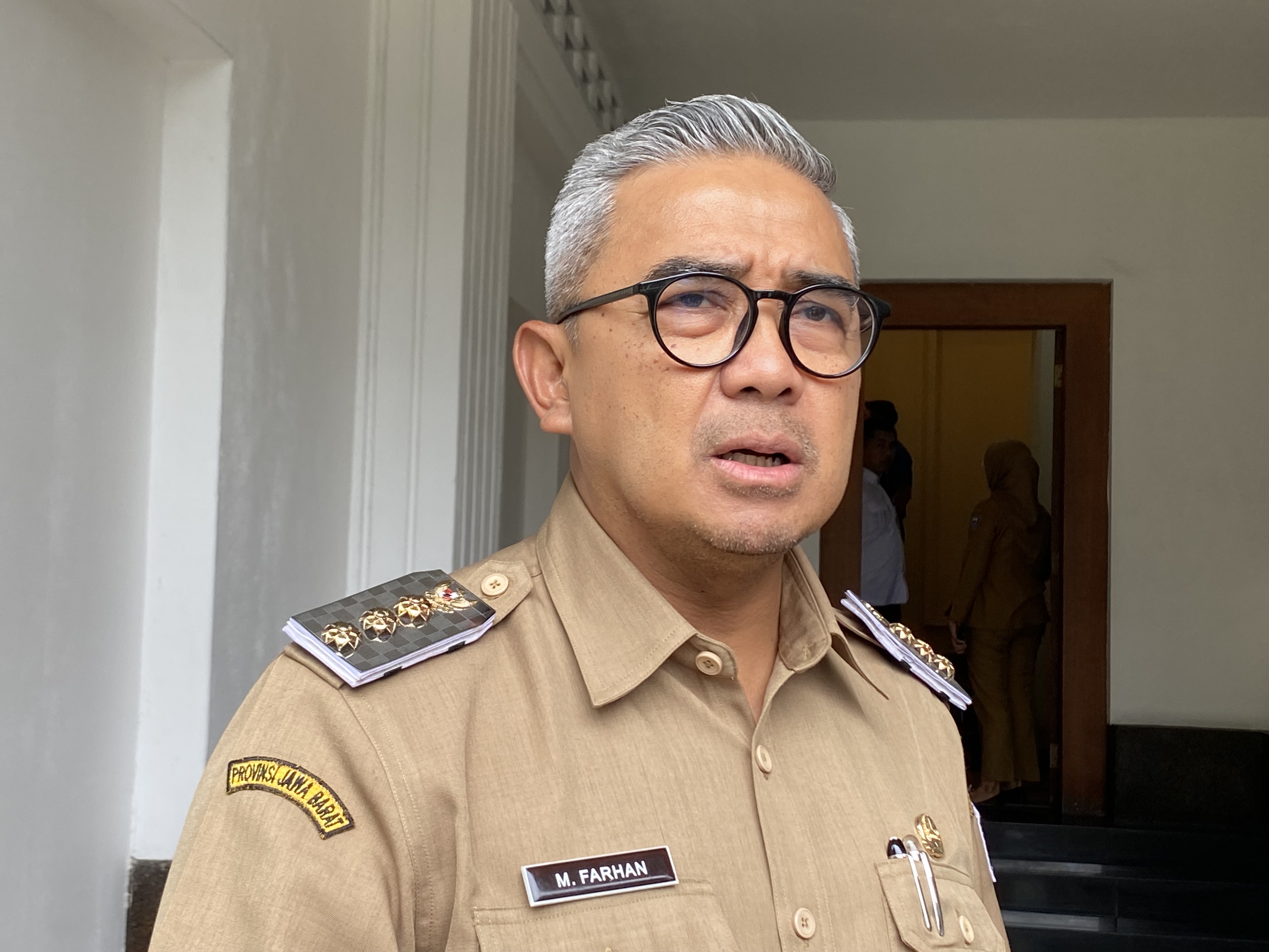 Farhan Soroti Toilet Sekolah dan Larangan HP, Dua Fokus Baru Pendidikan Bandung