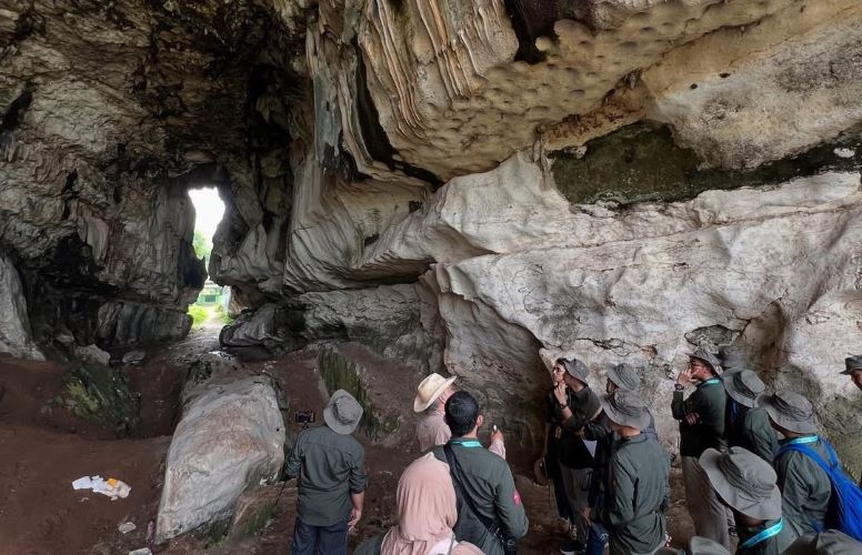 Gua Stone Bogor