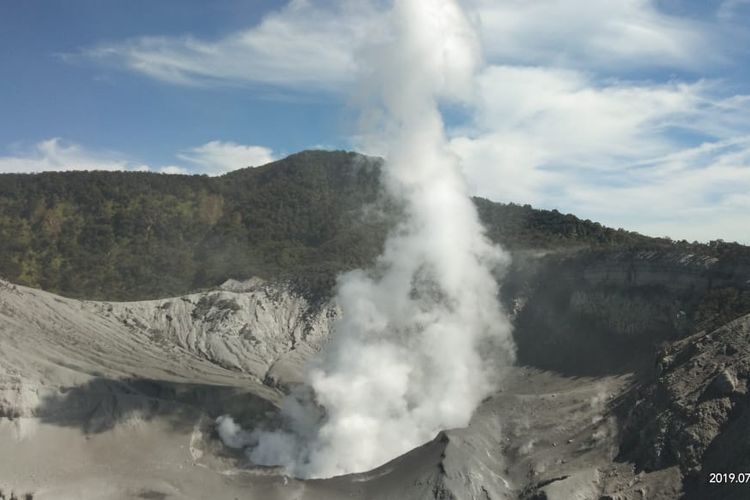 Gunung Tangkuban Parahu - Dok Badan Geologi