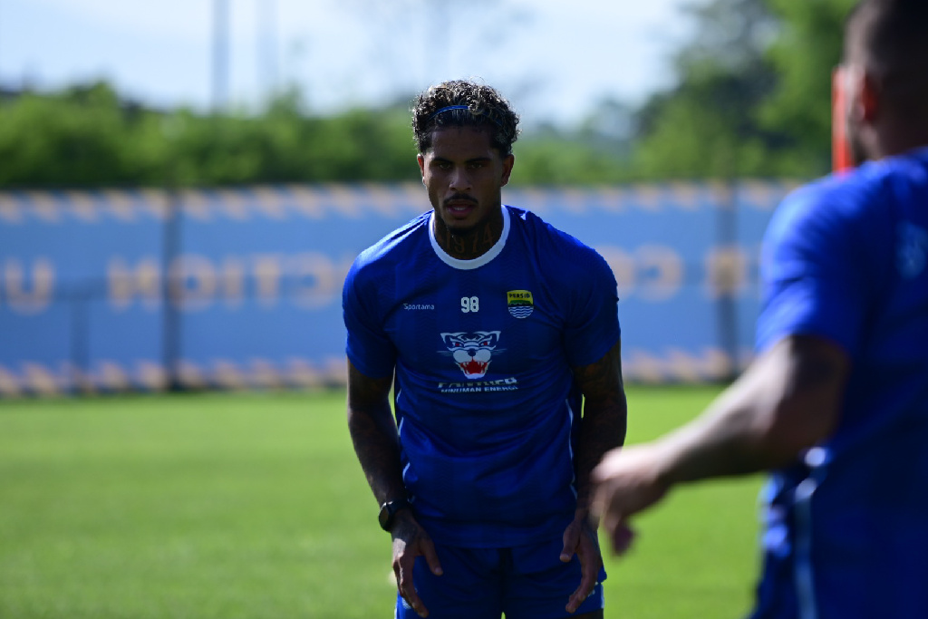 Bojan Hodak Sebut Level Kebugaran Ramon Tanque Belum Berada di Level Terbaik