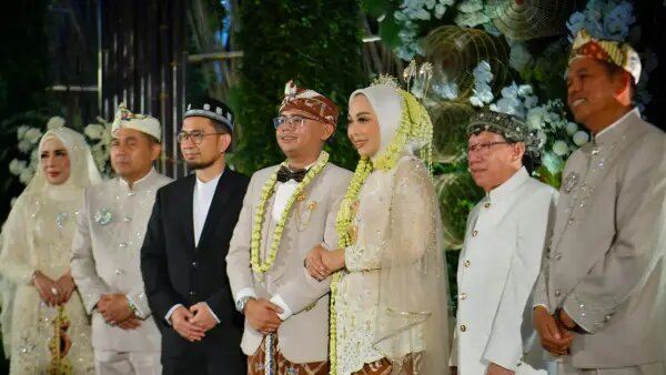 Insiden pesta rakyat putra KDM-2
