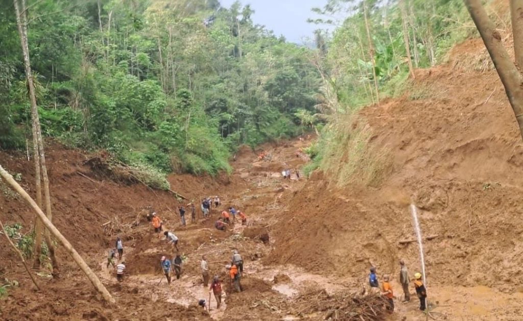 Korban Longsor Tasikmalaya