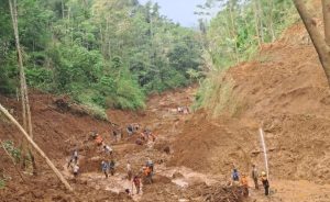 Korban Longsor Tasikmalaya