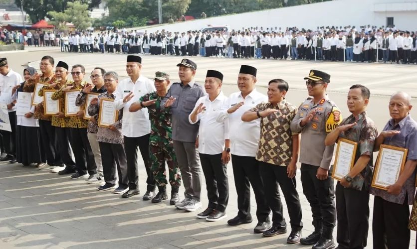 Pelantikan pengurus Koperasi Merah Putih (Dok Pemkab Karawang)