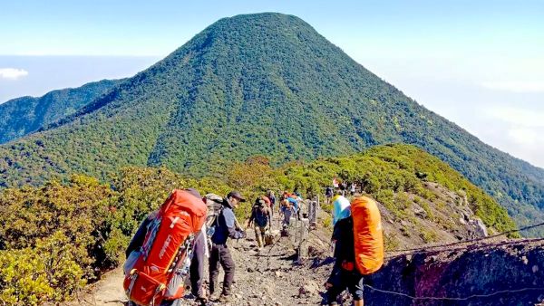 Proyek Geothermal Gede Pangrango Disebut Tak Akan Ganggu Jalur Pendakian
