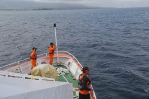 Tim SAR Gabungan Sisir Laut, Udara, dan Darat Cari Korban KMP Tunu Pratama Jaya