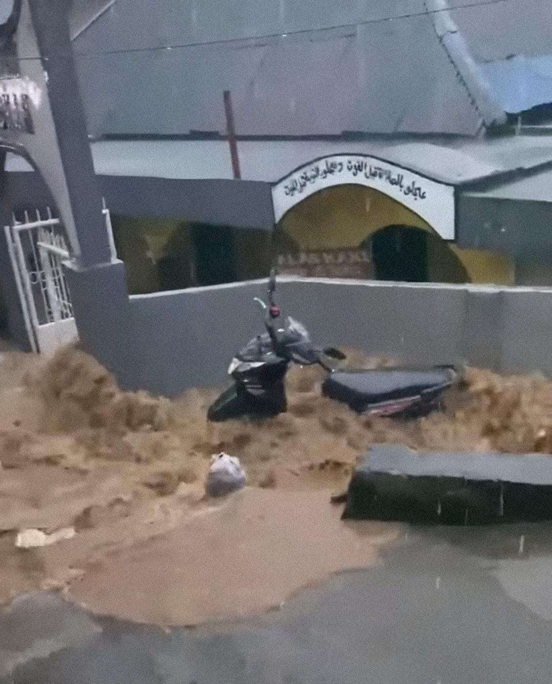 2 Korban Longsor di Bogor Ditemukan, 1 Pemancing Masih dalam Pencarian