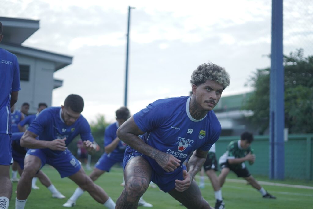 Persib Soroti Potensi Bahaya Sektor Belakang PSIM