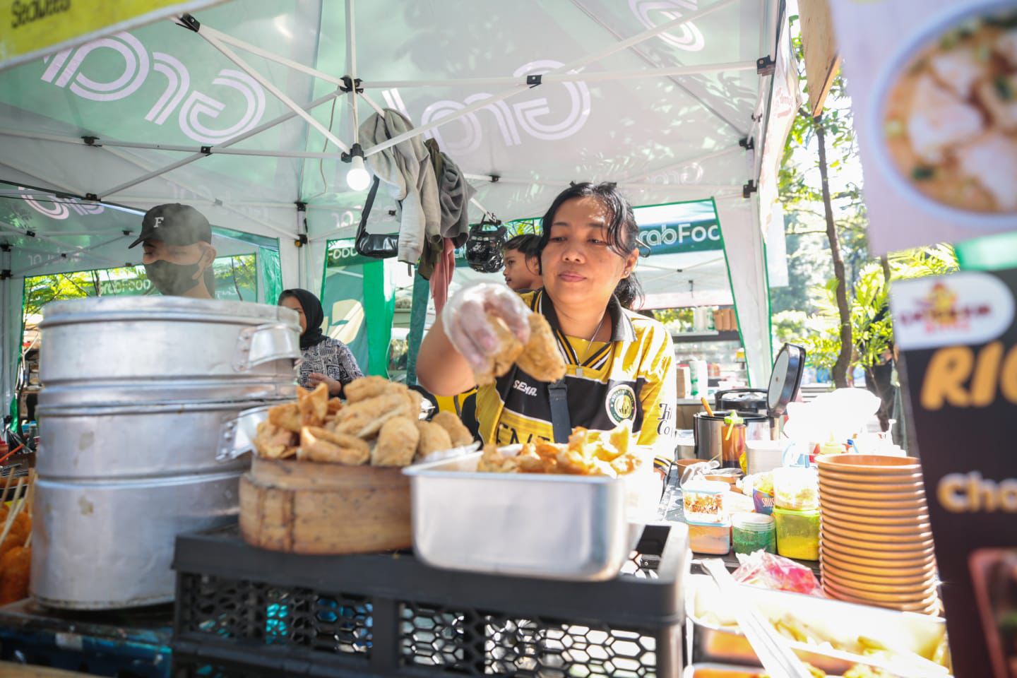 Bandung Nyuanki 2025, Meracik Rasa, Merangkul Rakyat, Merayakan Riang