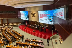 danantara masuk komisi VI dan XI DPR