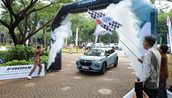 mobil china suzuki