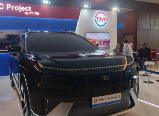 mobil listrik 12c