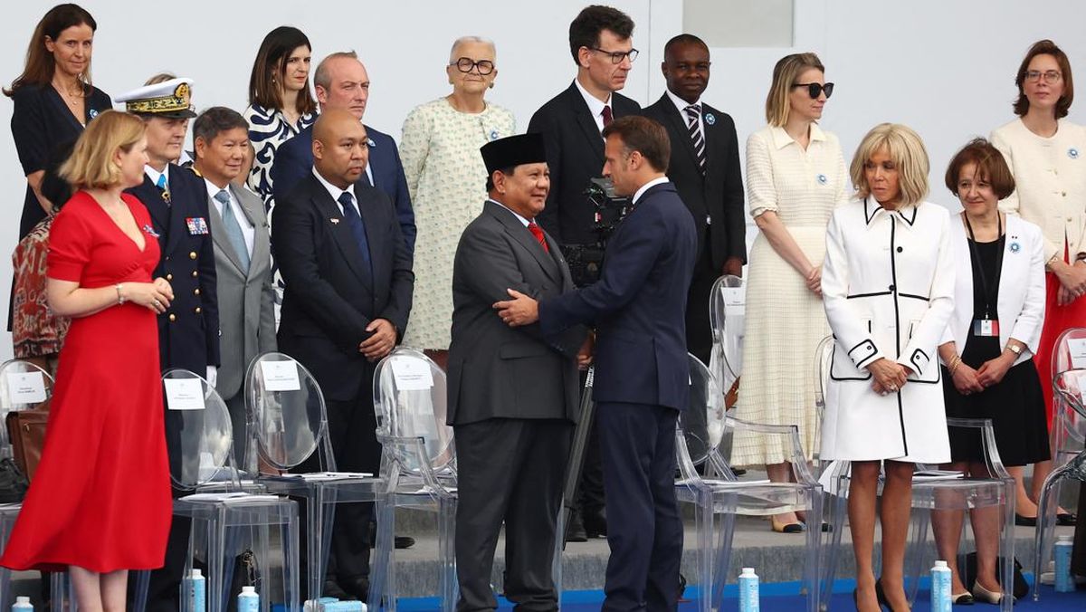 prabowo kunjungi paris