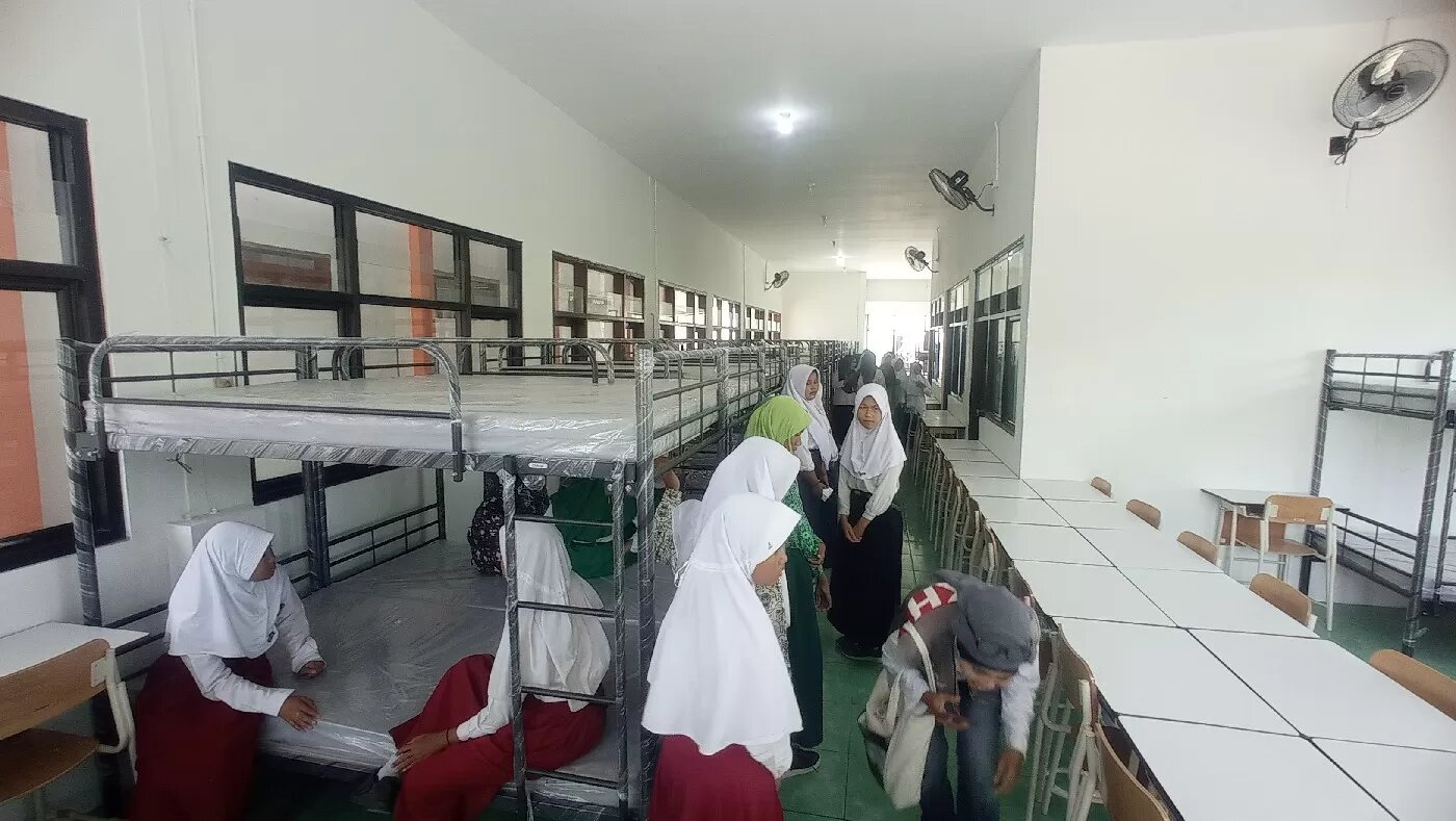sekolah rakyat