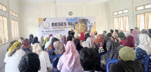Euis Ida Wartiah Reses III