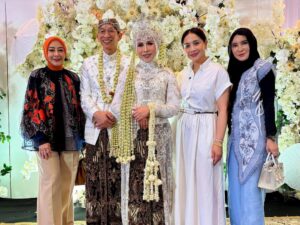 Melly Goeslaw